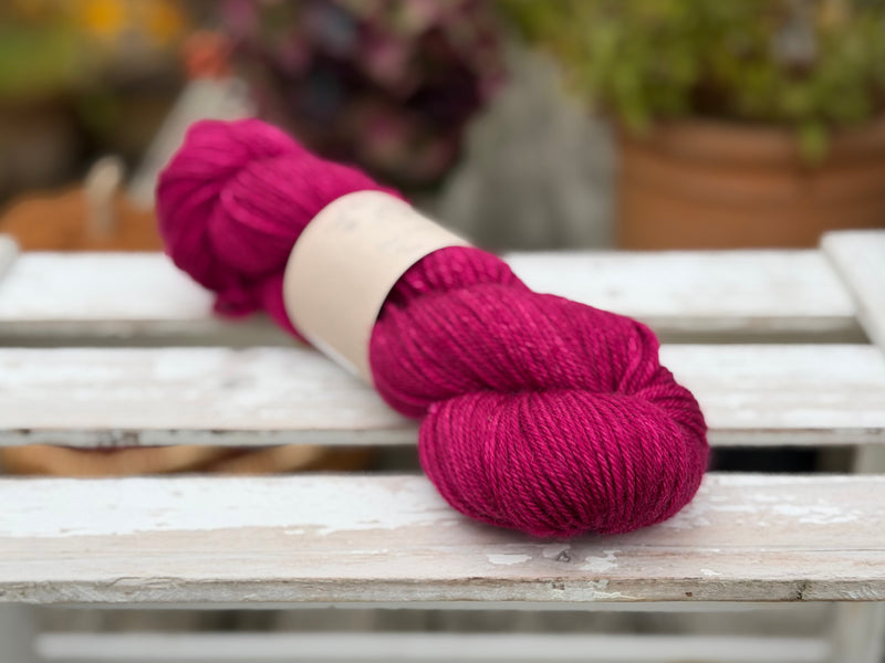 Brimham DK in Fuchsia (Dyelot 100926)
