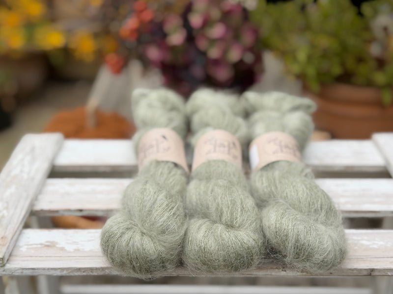 Eldwick Lace in Ivy (Dyelot 210926)
