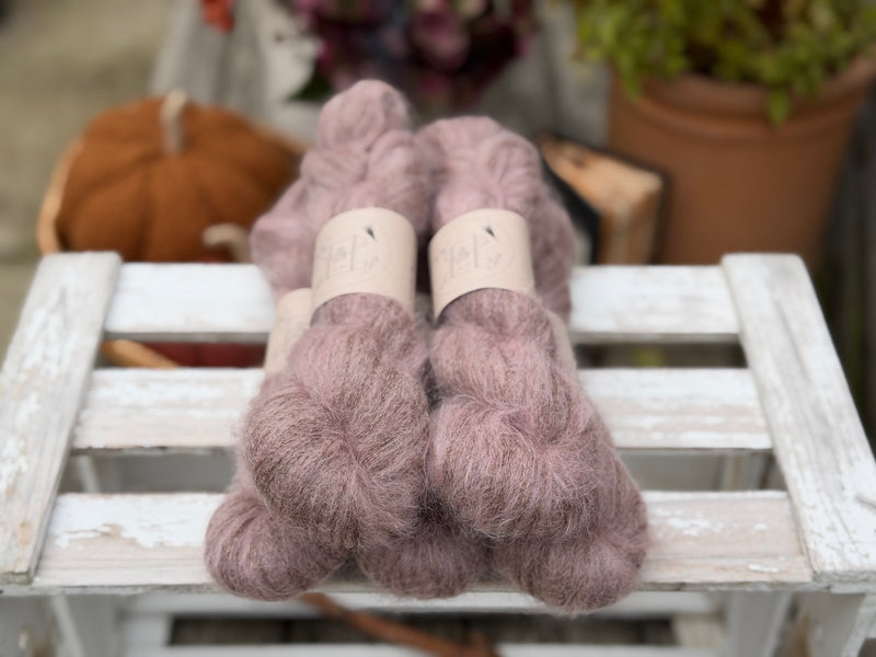 Eldwick Lace in Oak (Dyelot 210926)