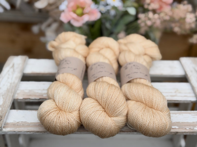 Titus Lace in Whispering Grass (Dyelot 240726)