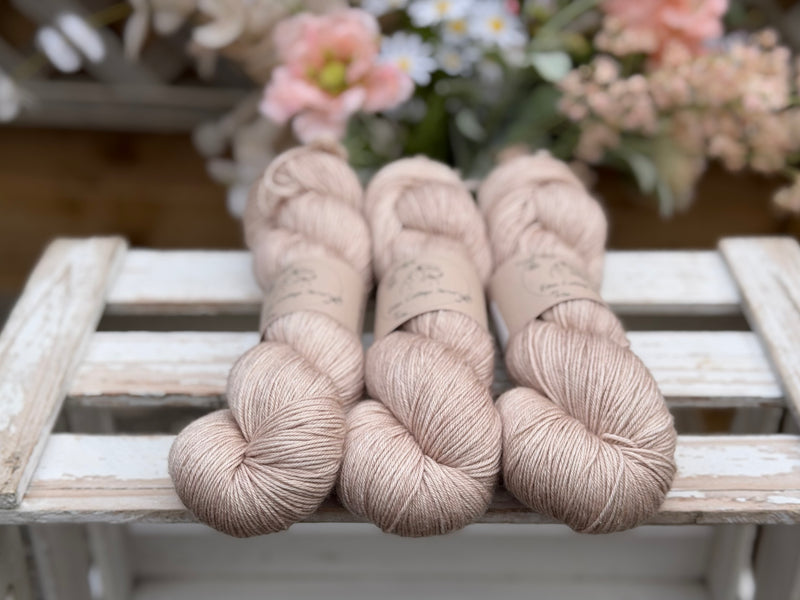 Titus 4ply in Driftwood (Dyelot 220726)