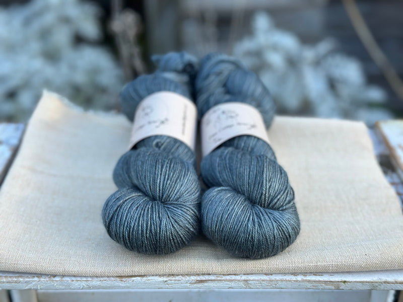 Titus 4ply in Ink (Dyelot 030226)