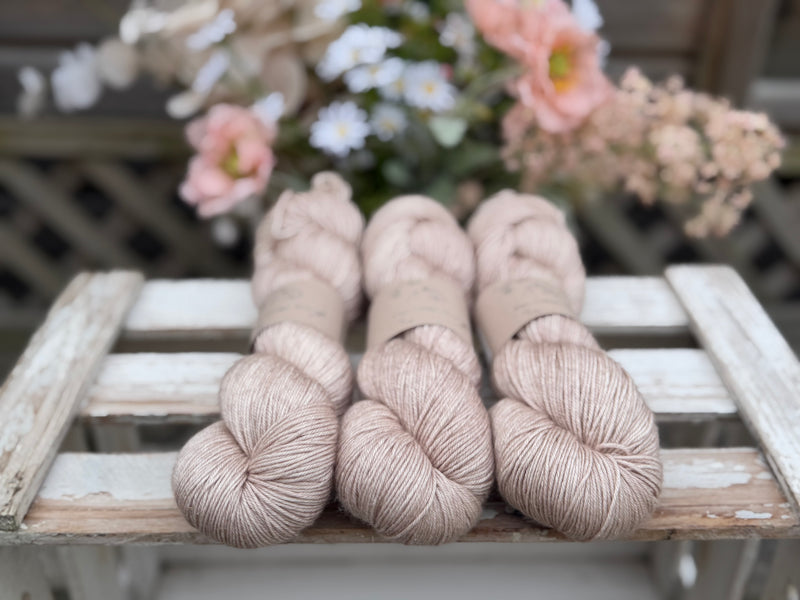 Rosedale 4ply in Stonecrop (Dyelot 040826)