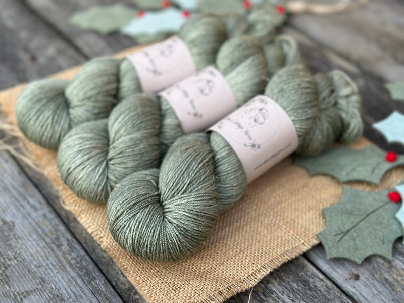 Rosedale 4ply in Ivy (Dyelot 230925)