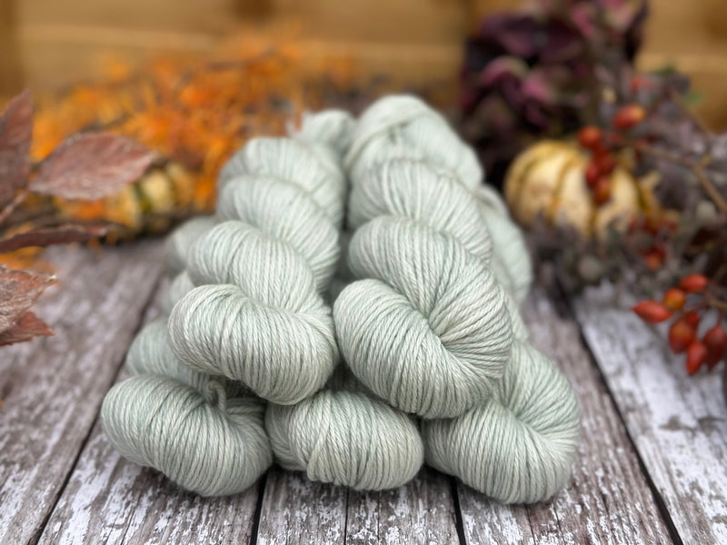Pendle DK in Silver Birch (Dyelot 271025)