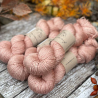 Titus 4ply in Rambling Rose (Dyelot 230925)