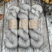 Titus 4ply in Echinops (Dyelot 230925)