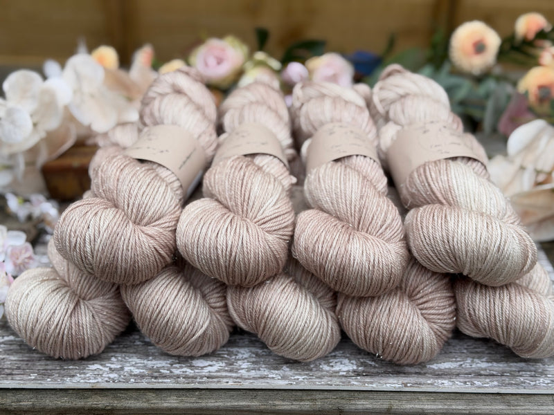 Silverdale DK in Driftwood (Dyelot 190326)