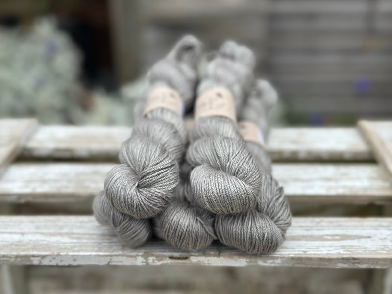 Bedale 4ply in colourway Ash (dyelot 030425)