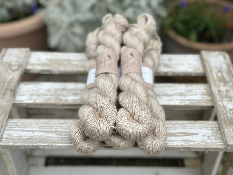 Bedale 4ply in colourway Stone (dyelot 030425)