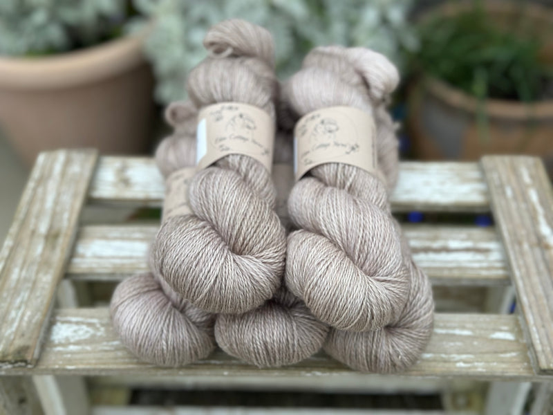 Keld Twist in Bark (dyelot 030425) - superwash merino/linen 4ply