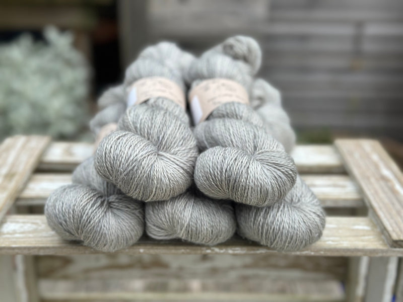 Keld Twist in Steel (dyelot 030425) - superwash merino/linen 4ply