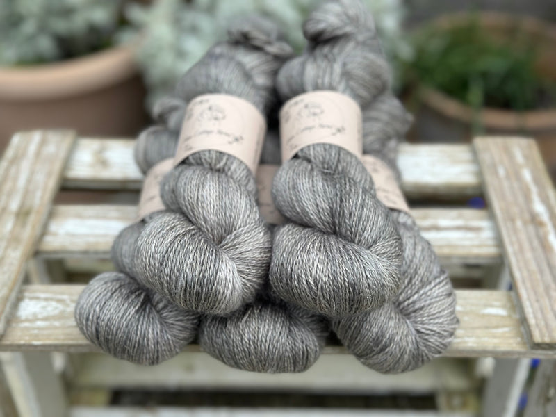 Keld Twist in Ash (dyelot 030425) - superwash merino/linen 4ply