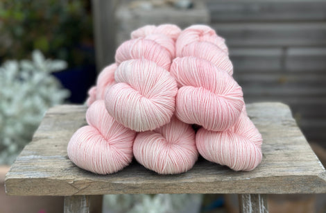 Brimham 4ply in Geum (Dyelot 060525)