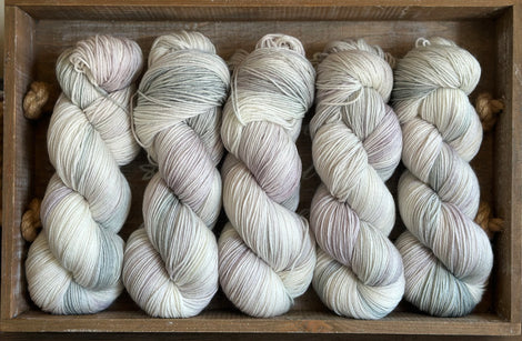 Brimham 4ply in Silver Carpet (Dyelot 060525)