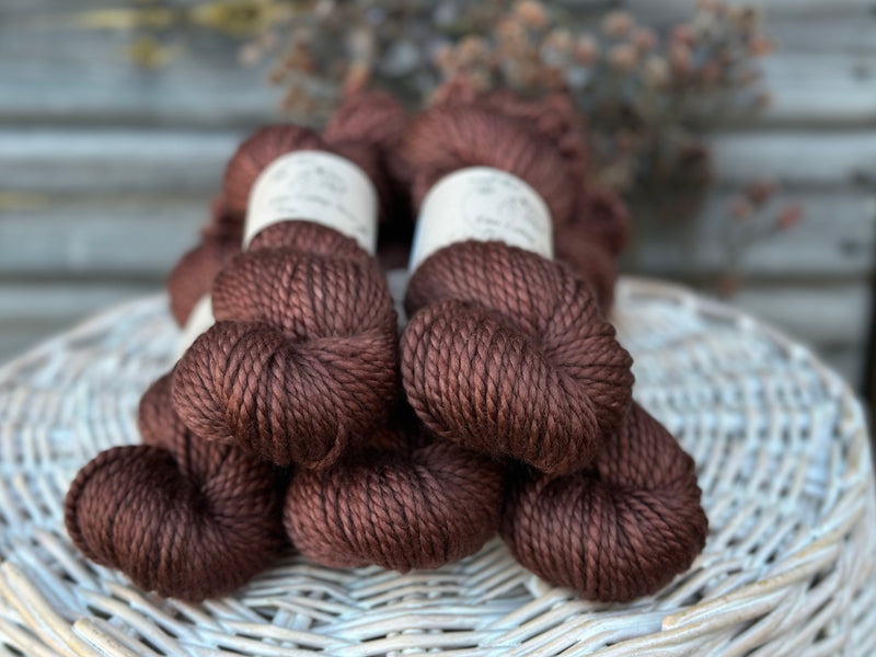 Pendle Chunky in Dark Oak (Dyelot 181225)