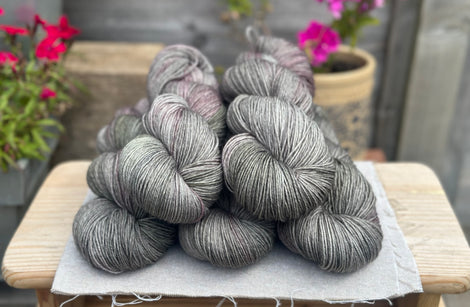 Tempo 4ply in Dead Nettle (dyelot 240525)