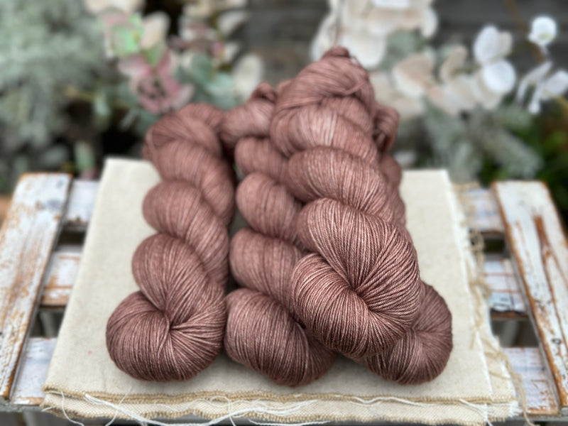 Pendle 4ply in Oak (dyelot 190126)