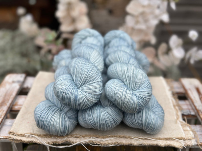 Pendle 4ply in Campanula (dyelot 190126)