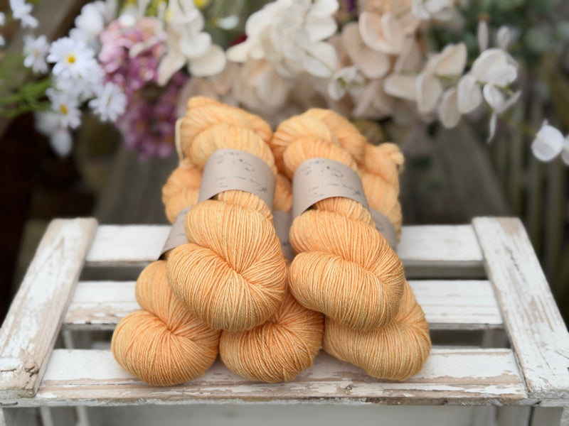 Rosedale 4ply in Cloudberry (Dyelot 220526)