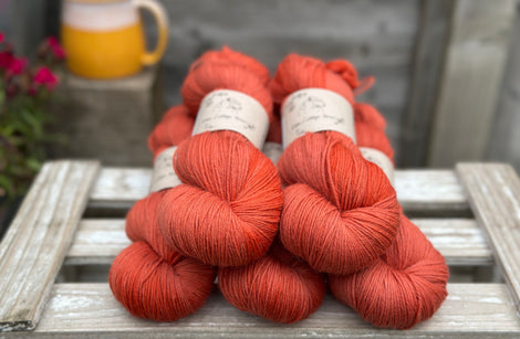 Oakworth 4ply in Tomato (Dyelot 270525)