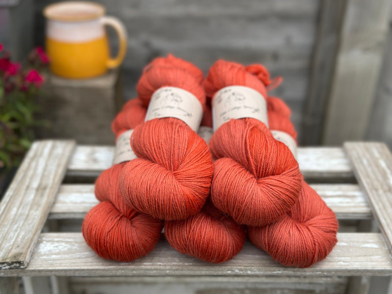 Oakworth 4ply in Tomato (Dyelot 270525)