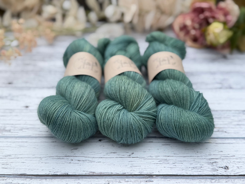 Bowland 4ply in Marsh (Dyelot 020626)