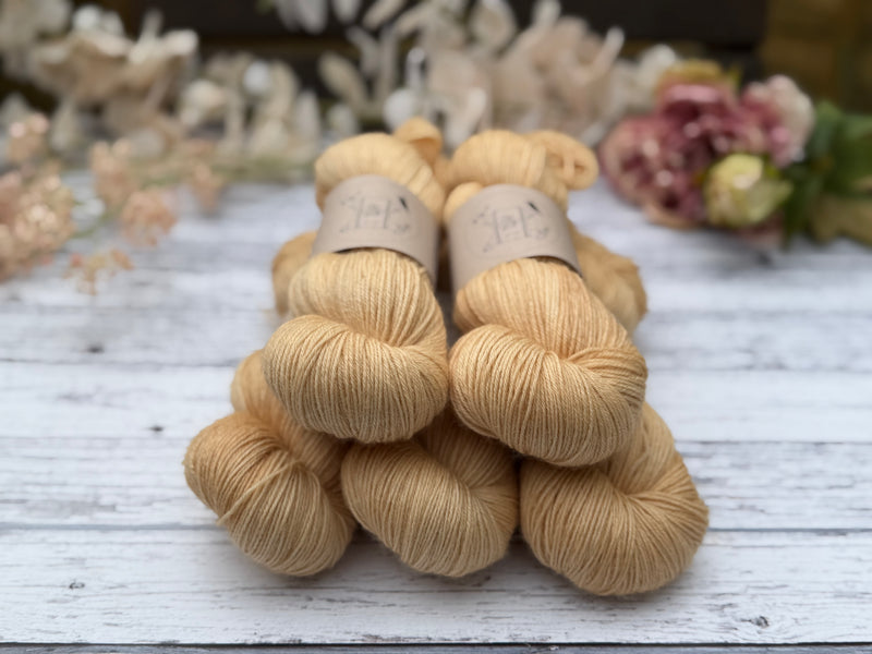 Bowland 4ply in Whispering Grass (Dyelot 020626)