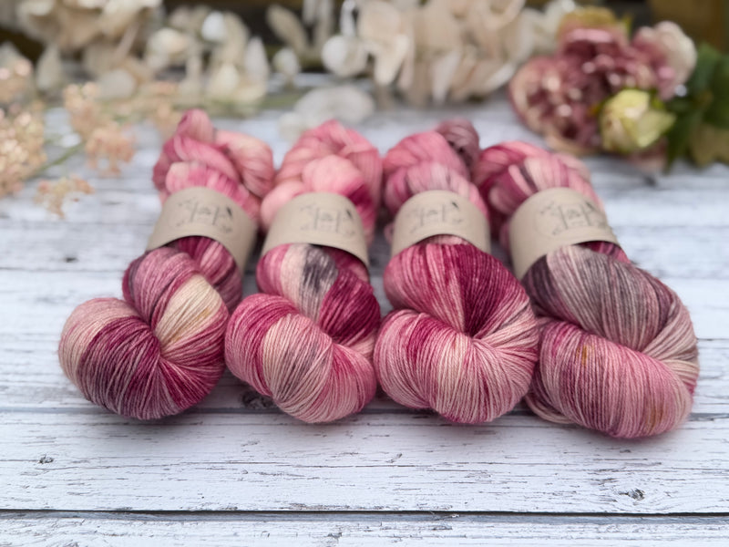 Bowland 4ply in Dyepot Luck (Dyelot 020626)