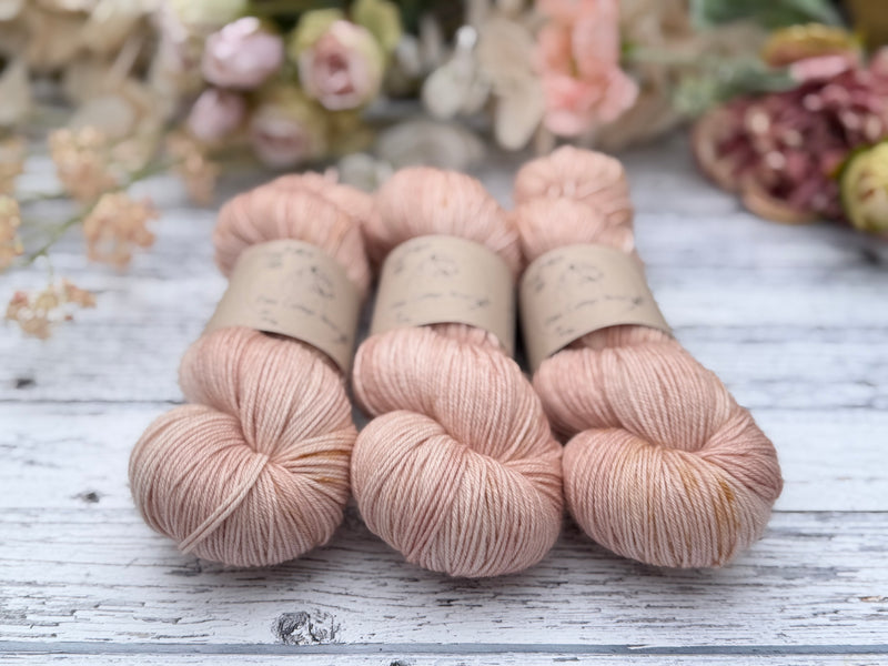 Brimham 4ply in Rose Bed (Dyelot 020626)