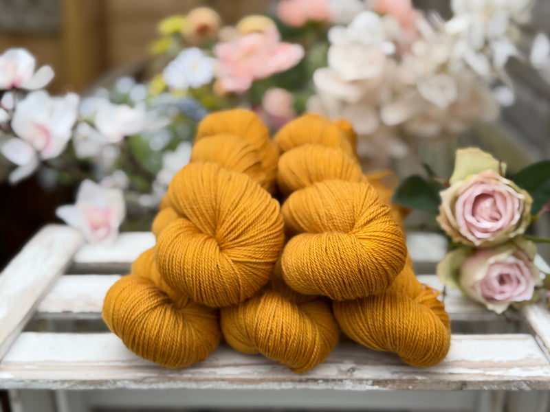 Hayton 4ply in Marigold (Dyelot 110626)