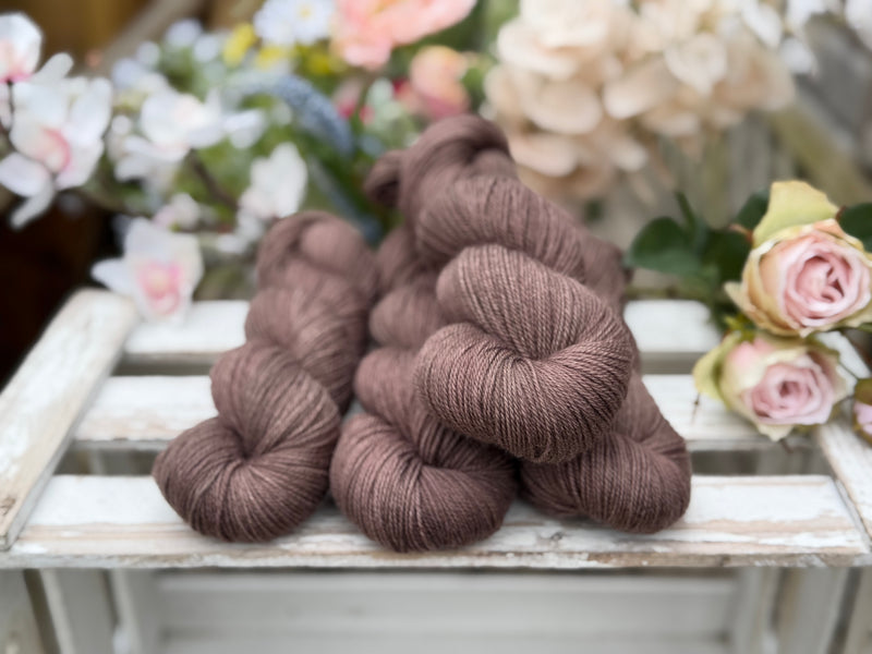 Hayton 4ply in Compost (Dyelot 110626)