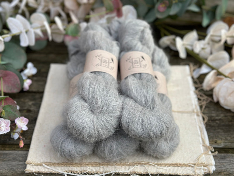 Lowther Lace in Ash (Dyelot 080226)