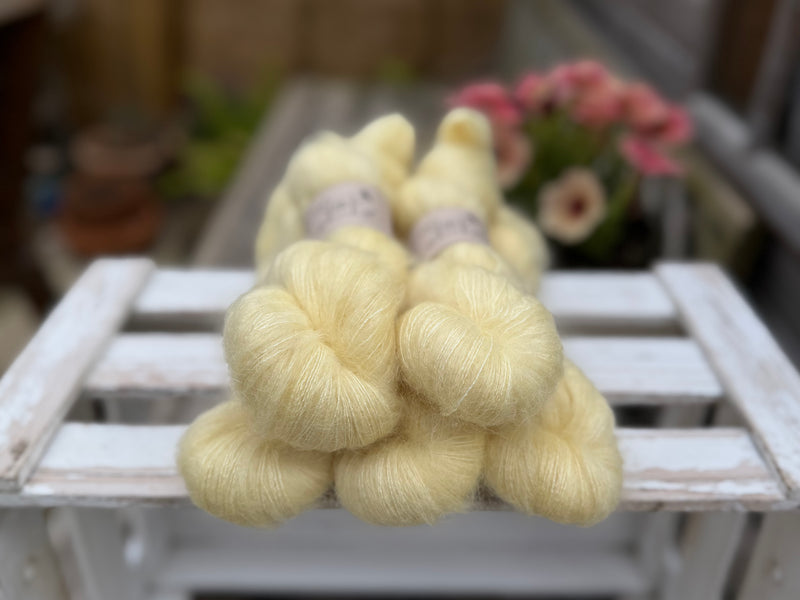 Eldwick Lace in Daffodil (Dyelot 180626)