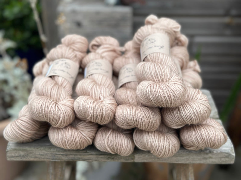 Pendle DK in Stone (Dyelot 200825)