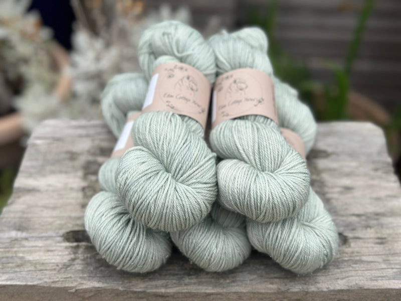 Silverdale DK in Silver Birch (Dyelot 070825)