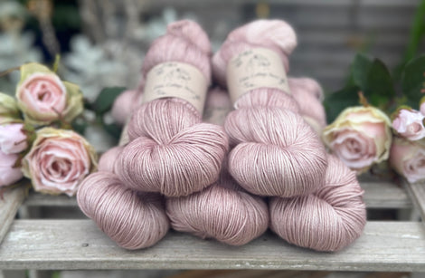 Titus 4ply in Smoky Taupe (Dyelot 260825)