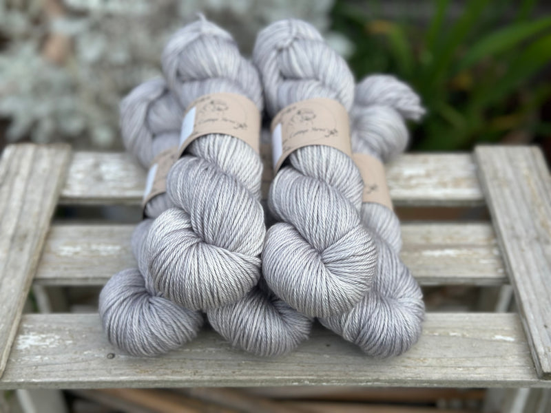 Titus DK in Echinops (Dyelot 120925)