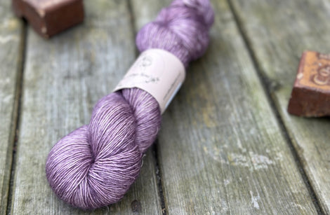 A skein of purple yarn