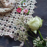 Frosted Neckerchief Shawl crochet pattern: Digital Download