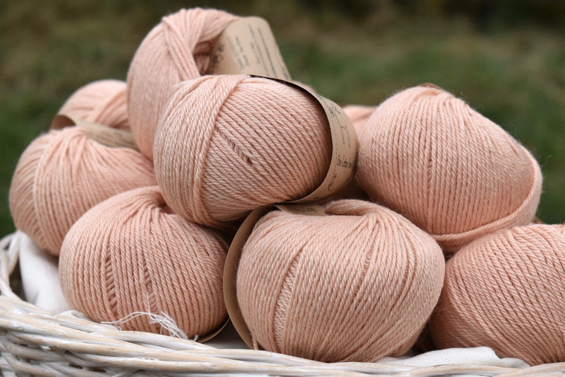 Milburn DK™ BFL/Silk in Tea Rose (Dyelot 2023-A/2025A)