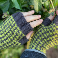 Rokeby fingerless mitts/gloves knitting pattern: Digital Download