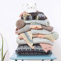 Purfect Cat Cuffs from Cat Knits by Marna Gilligan: Yarn pack only