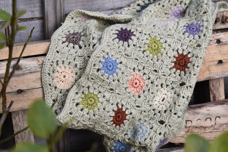 Colour Pop Cowl by Tracey Todhunter