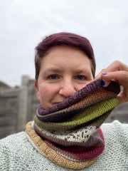 Lucky Dip Cowl by Victoria Magnus
