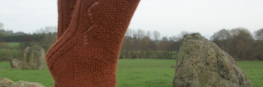 New Pattern: Carved Stone Ball Socks