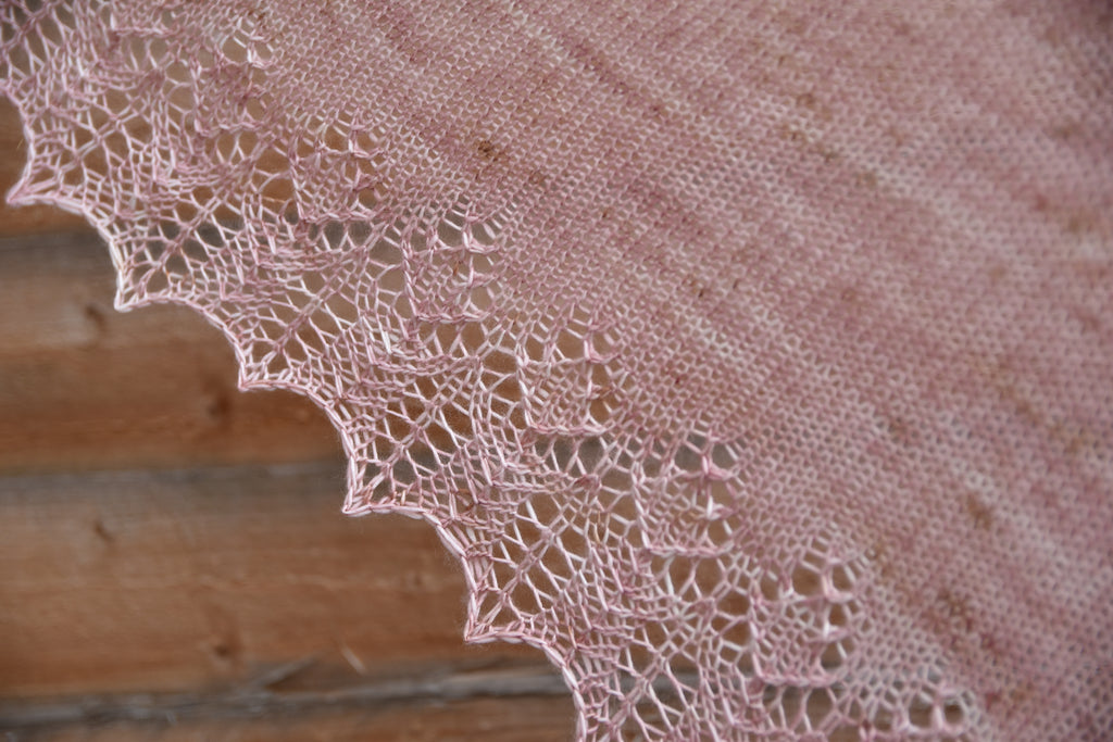 An introduction to knitting lace from charts