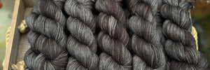 A note about how variageted yarns knit/crochet up