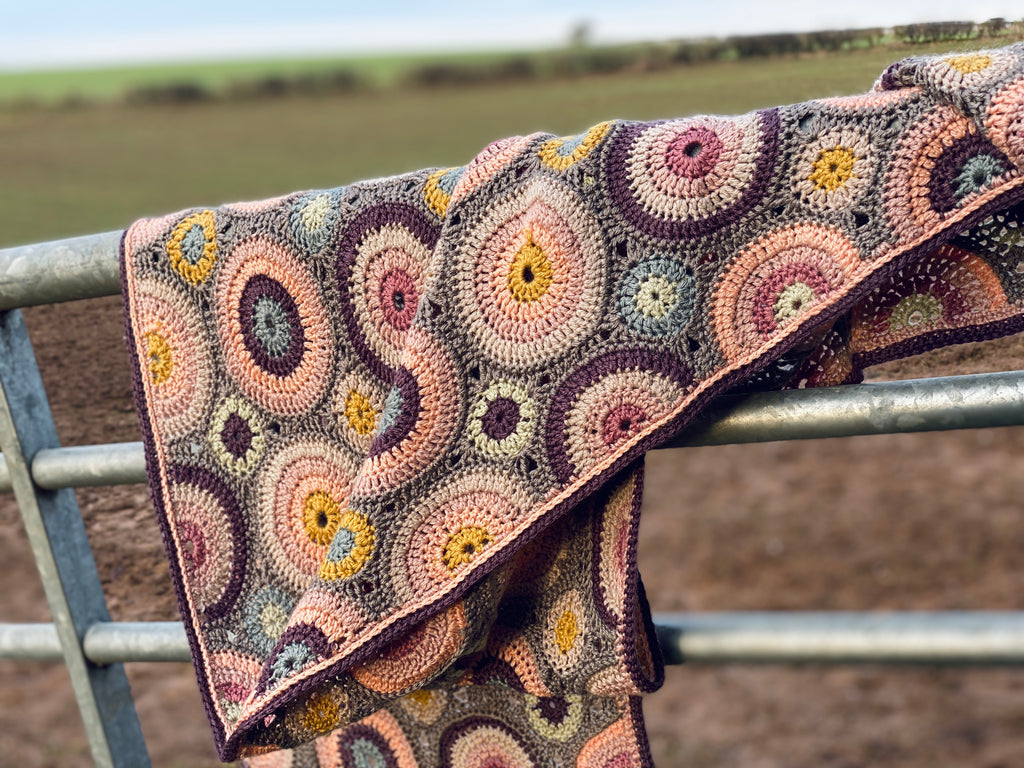 Magic Circles: a beautiful crochet scarf by Janie Crow