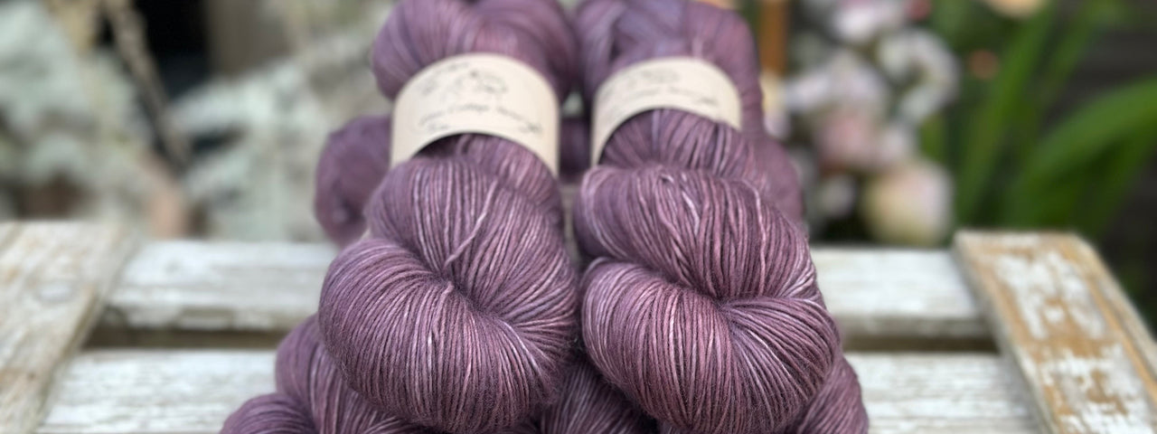 Carlisle Fingering - superwash extrafine merino singles